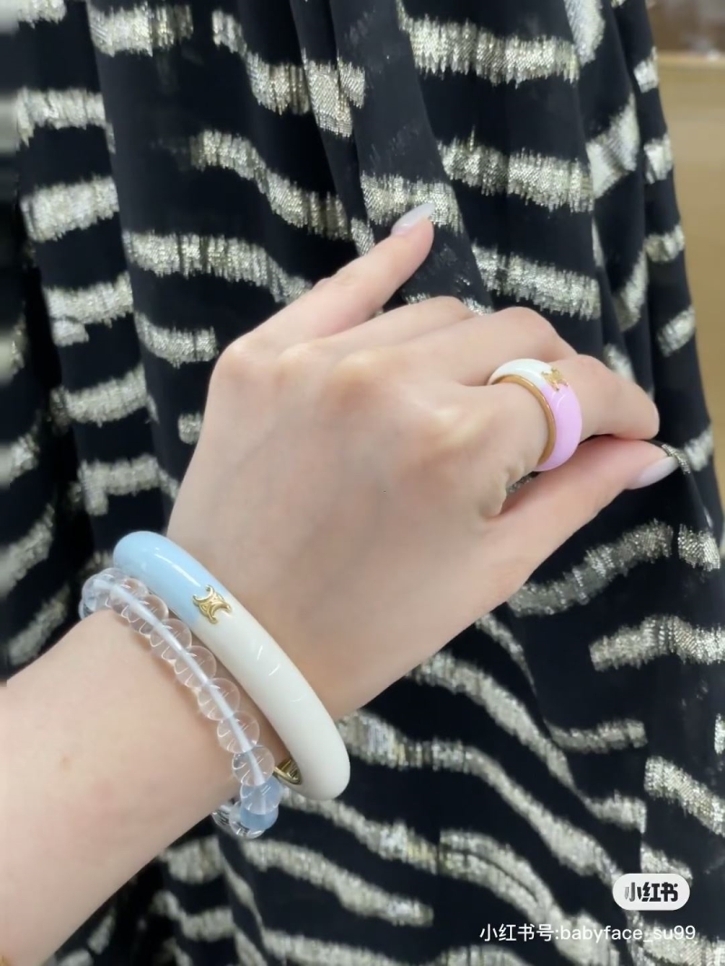 Ce1i*e bracelets